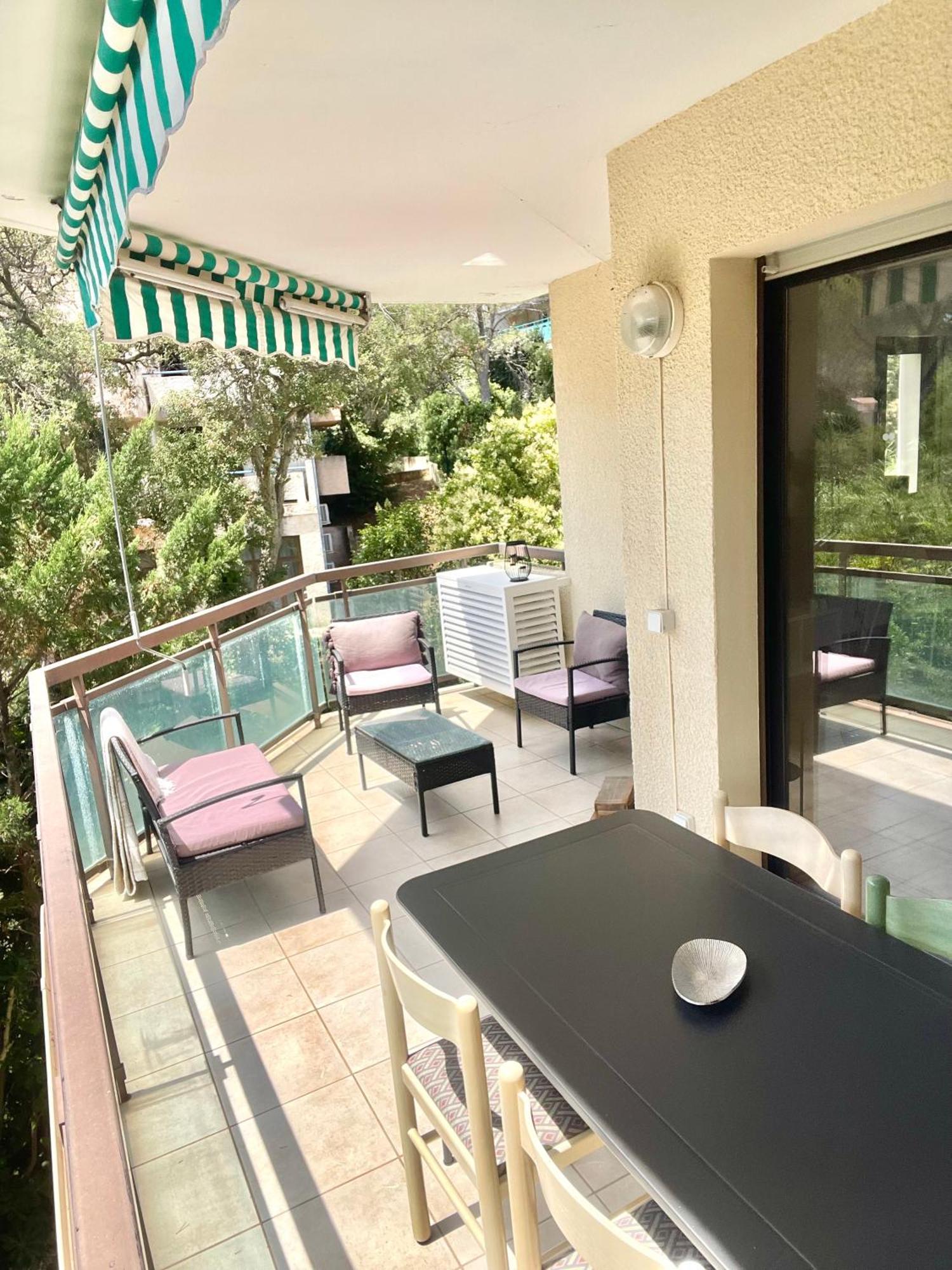 Appartement Plage Et Nature Saint-Raphaël Exteriér fotografie